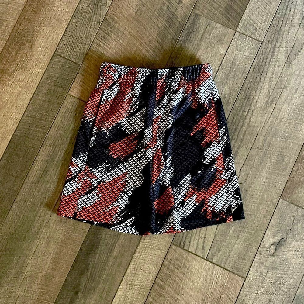 New! Kids DSG Black, Orange and White athletic shorts. Size Small (8-9)
